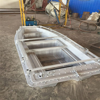 OEM Sandblasting Rotomolded Polyethylene Kayak Rotomolding CNC Produced
